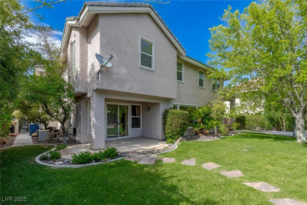 10761 Capesthorne, Las Vegas, NV 89135
