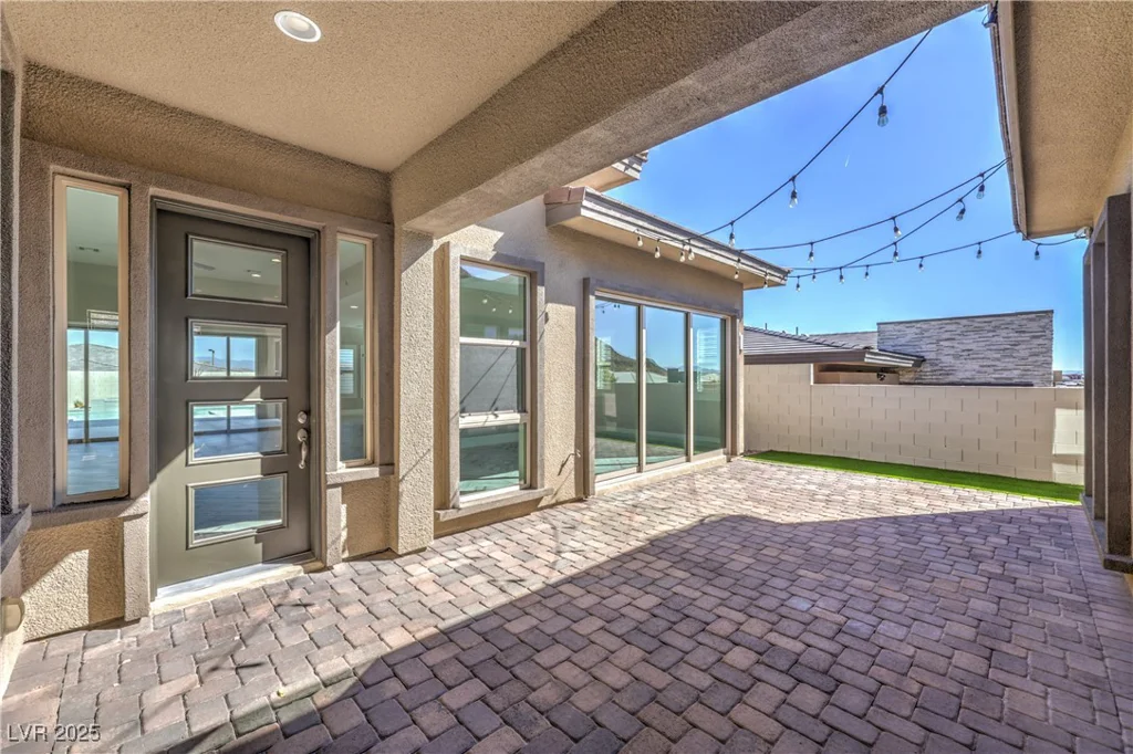 10048 Copper Edge, Las Vegas, NV 89148