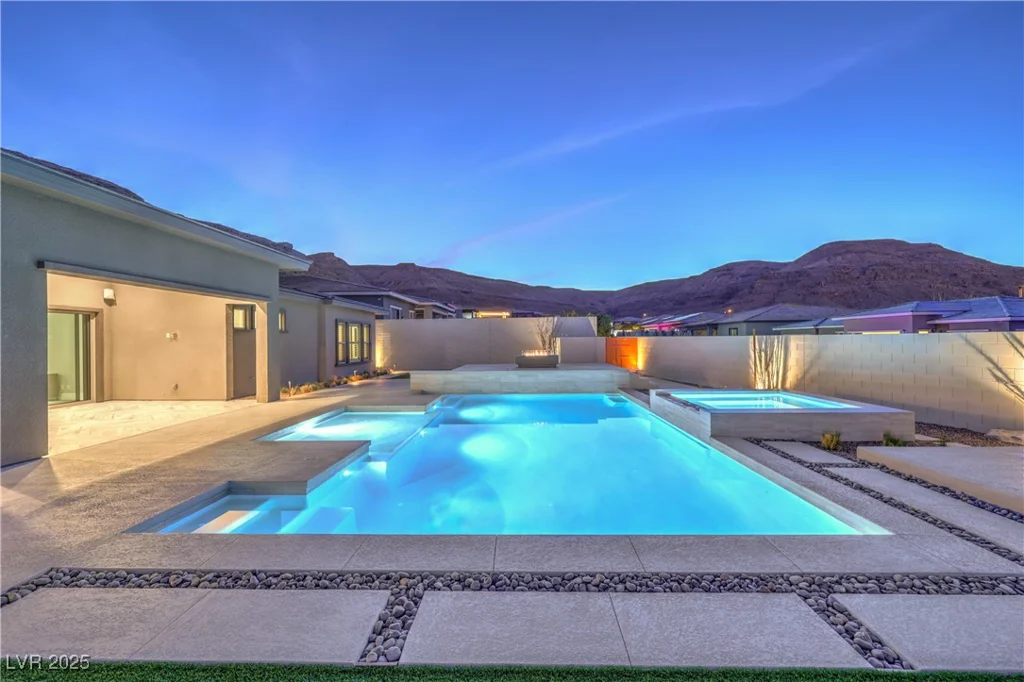 10048 Copper Edge, Las Vegas, NV 89148