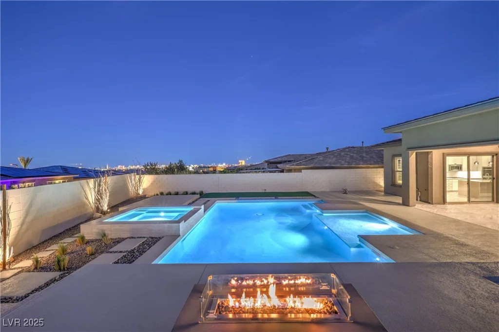 10048 Copper Edge, Las Vegas, NV 89148