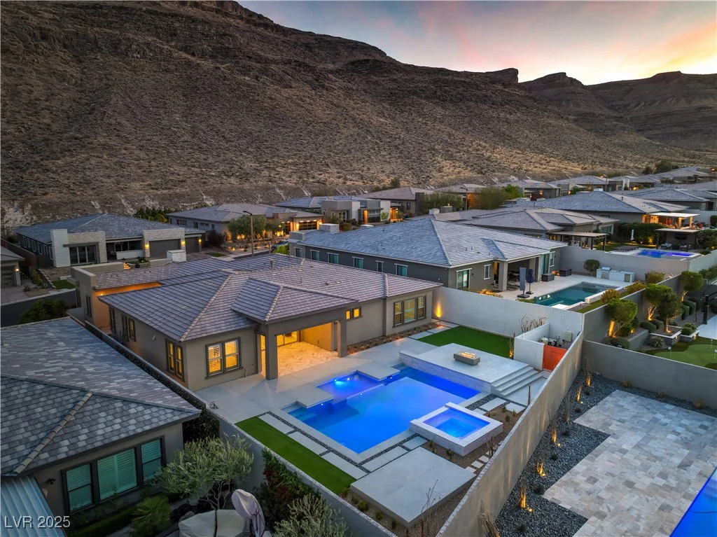 10048 Copper Edge, Las Vegas, NV 89148