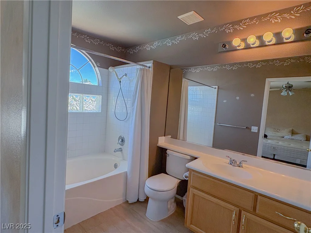 1564 Silver Knoll, Las Vegas, NV 89123