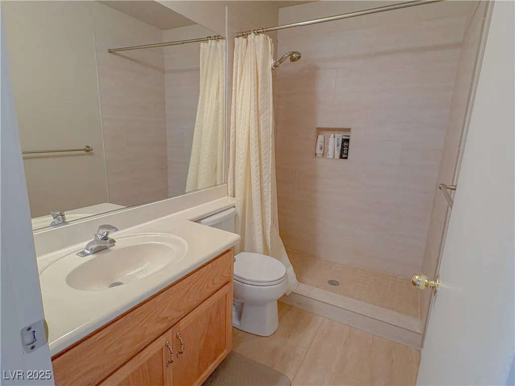 1564 Silver Knoll, Las Vegas, NV 89123