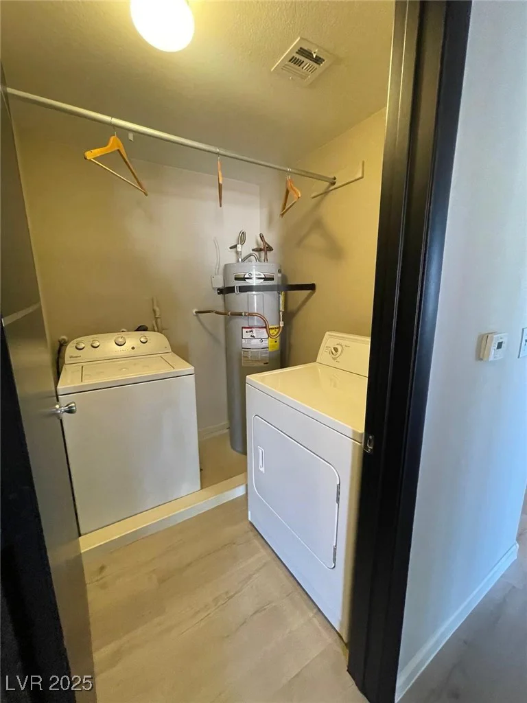 2151 Hussium Hills, Las Vegas, NV 89108