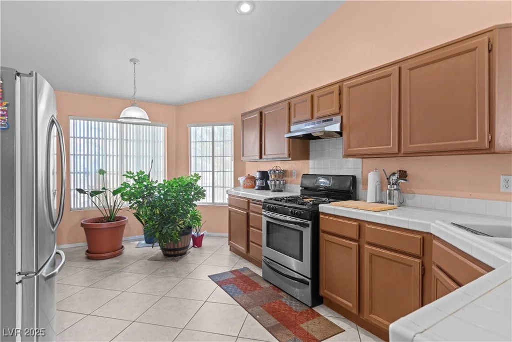 608 Blooming View, North Las Vegas, NV 89032
