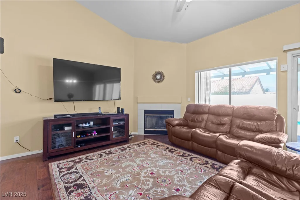 608 Blooming View, North Las Vegas, NV 89032