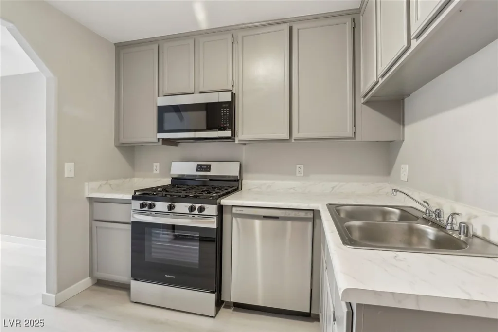 2123 Sleepy, Las Vegas, NV 89106