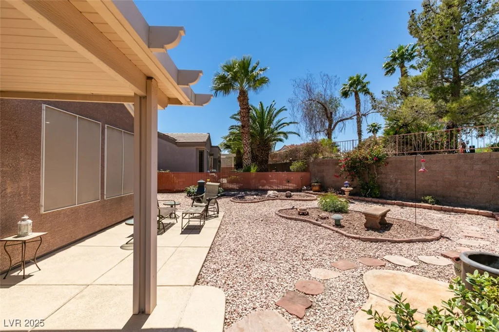 2114 High Mesa, Henderson, NV 89012
