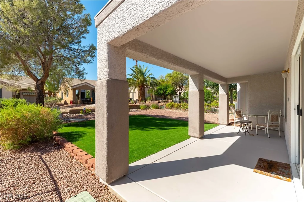 2185 High Mesa, Henderson, NV 89012
