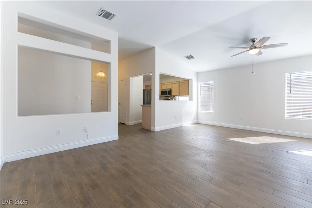 2185 High Mesa, Henderson, NV 89012