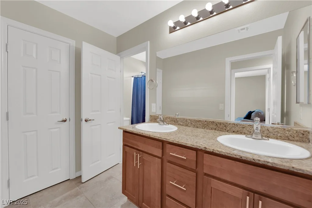 6626 Seahorse Reef, Las Vegas, NV 89149