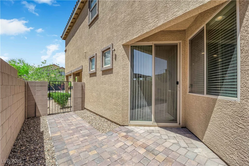 6626 Seahorse Reef, Las Vegas, NV 89149