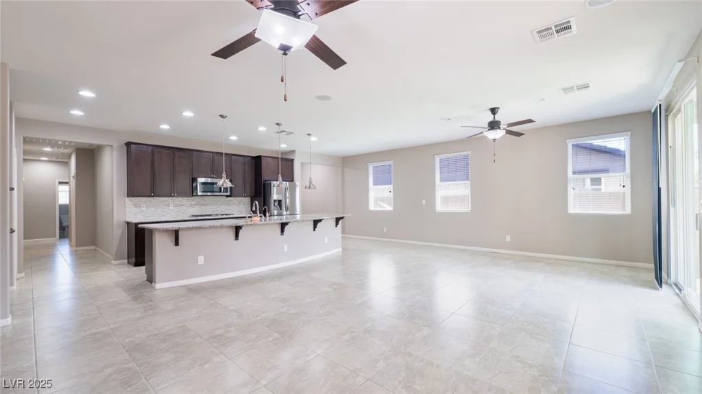 7525 Campbell Ranch, Las Vegas, NV 89179