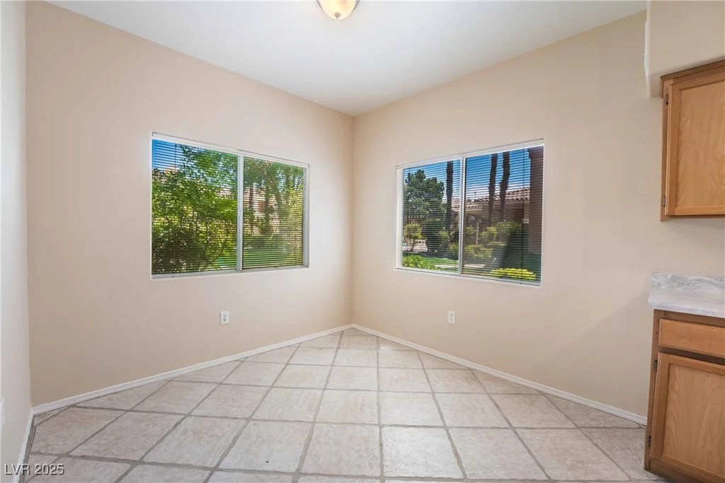 1050 CACTUS, Las Vegas, NV 89183