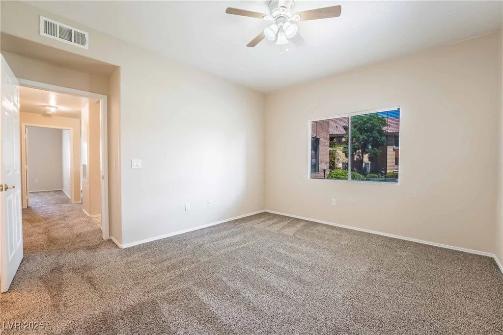 1050 CACTUS, Las Vegas, NV 89183