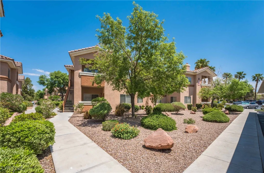 1050 CACTUS, Las Vegas, NV 89183