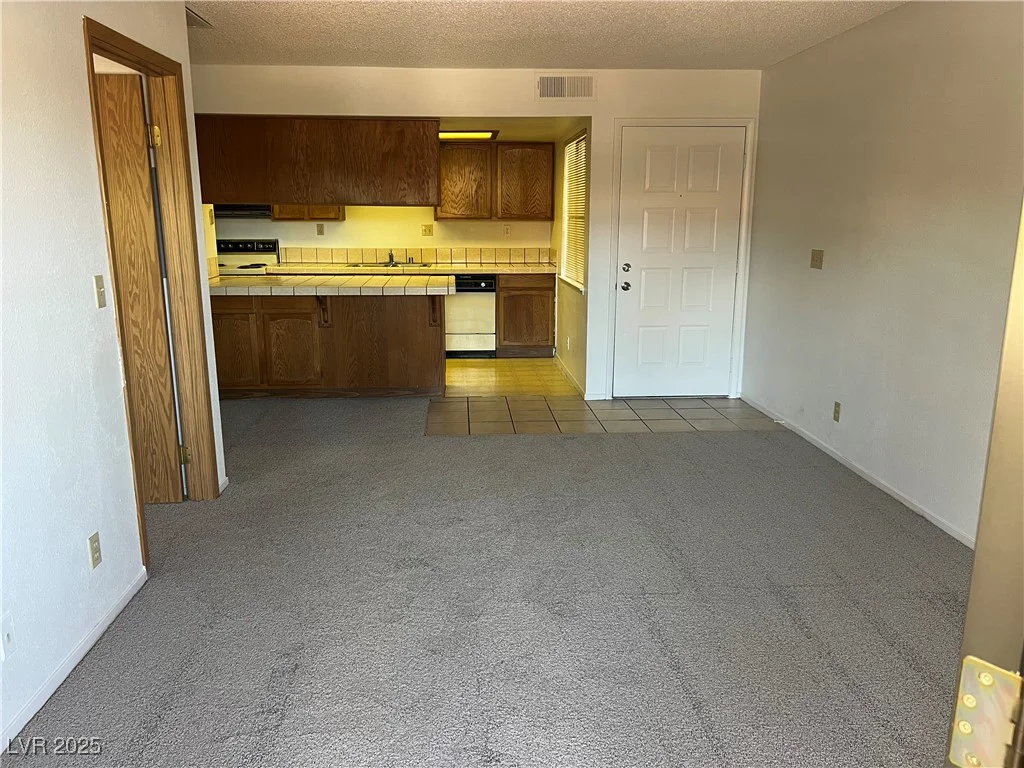 4121 Gannet, Las Vegas, NV 89103