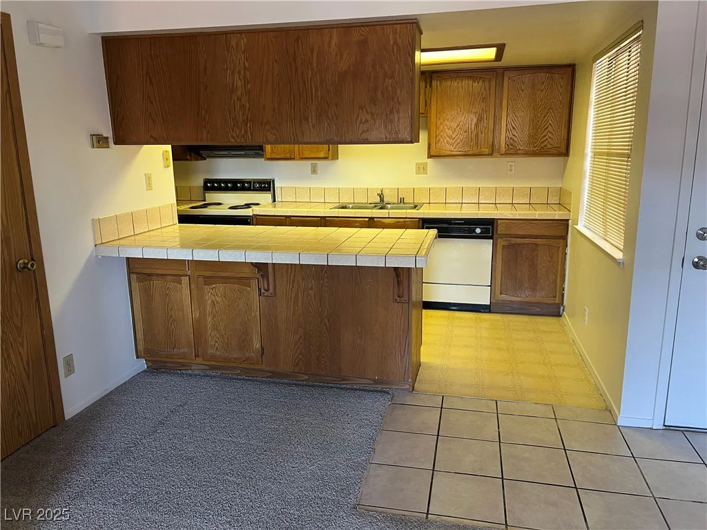 4121 Gannet, Las Vegas, NV 89103