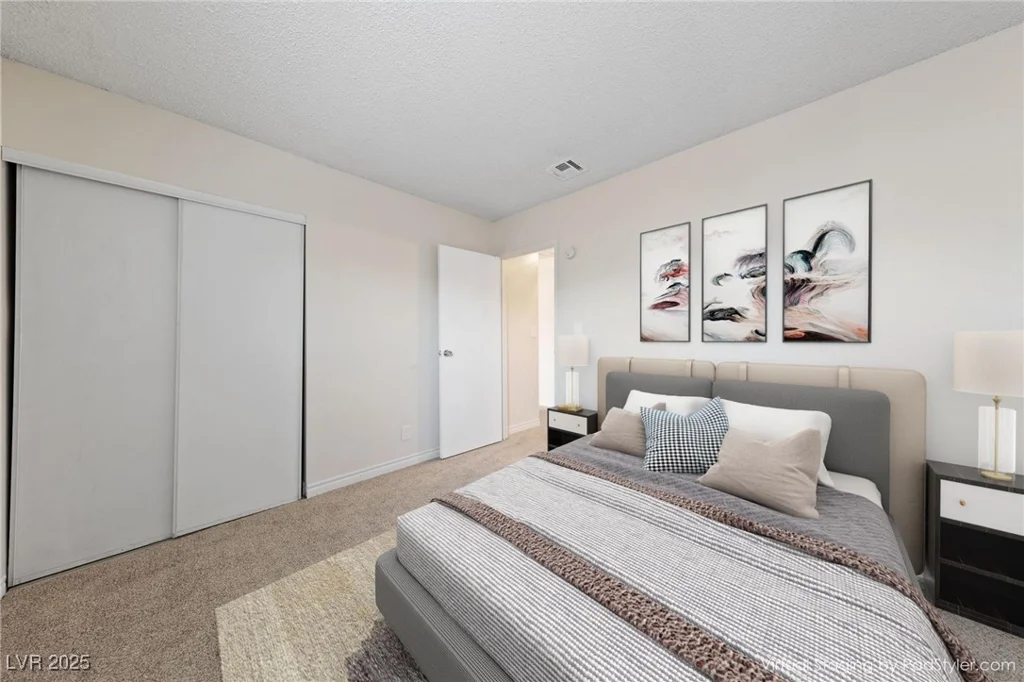 317 Van Wagenen, Henderson, NV 89015