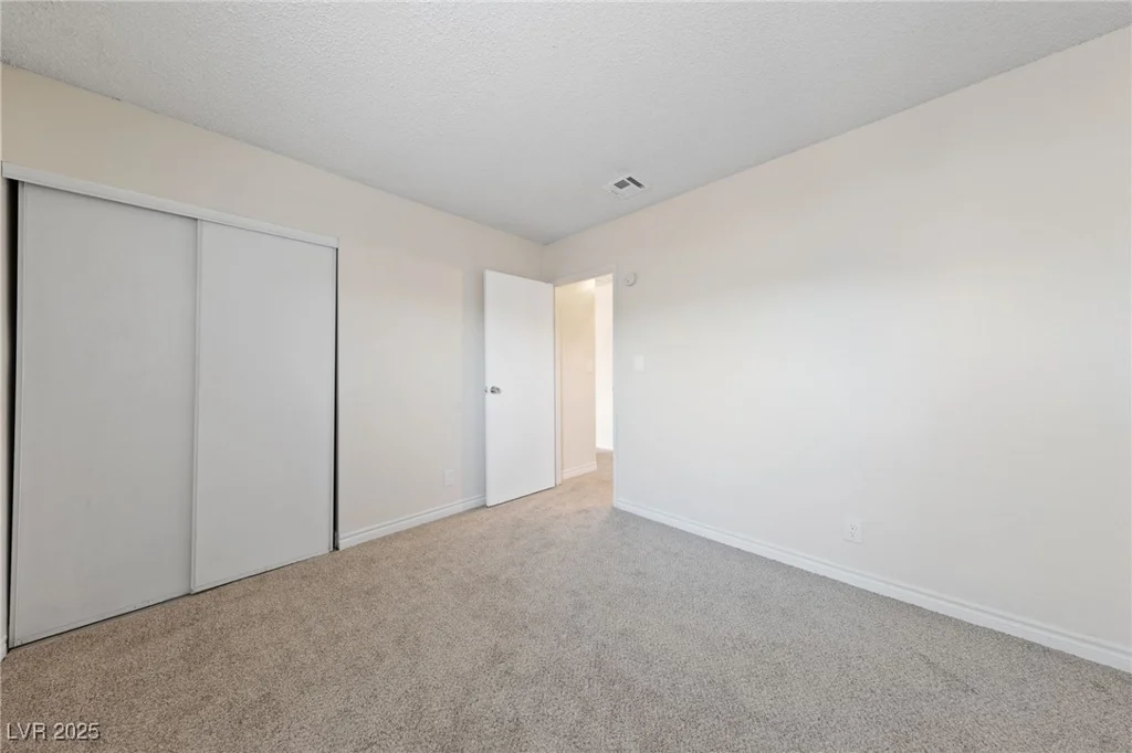 317 Van Wagenen, Henderson, NV 89015