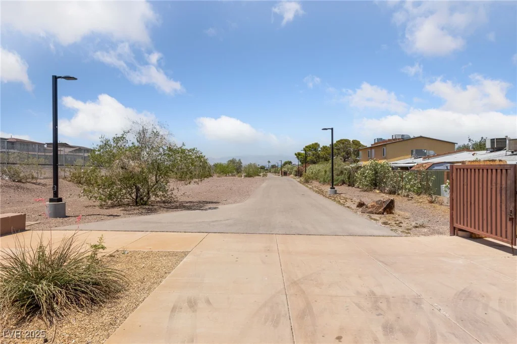 317 Van Wagenen, Henderson, NV 89015