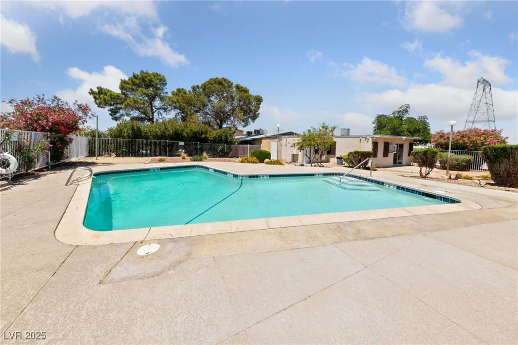 317 Van Wagenen, Henderson, NV 89015