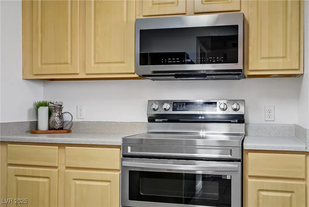 6955 Durango, Las Vegas, NV 89149