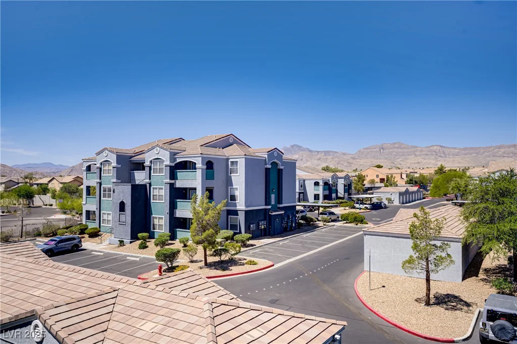 6955 Durango, Las Vegas, NV 89149