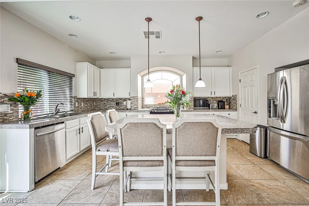 6409 Shawnee Springs, Las Vegas, NV 89139