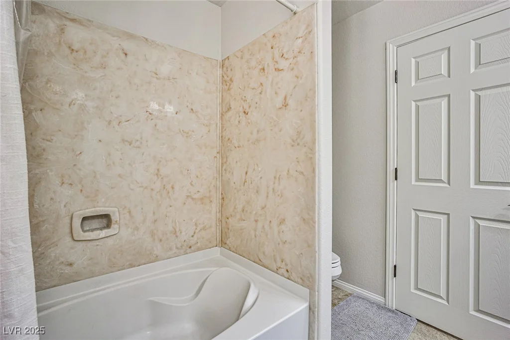 6409 Shawnee Springs, Las Vegas, NV 89139