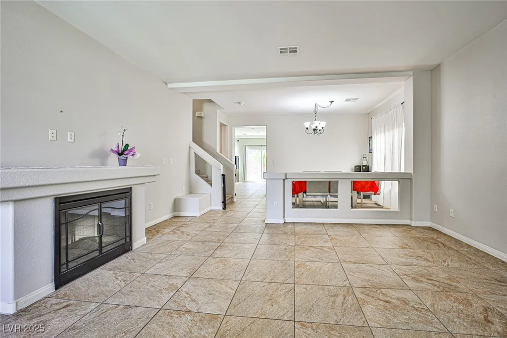 6409 Shawnee Springs, Las Vegas, NV 89139