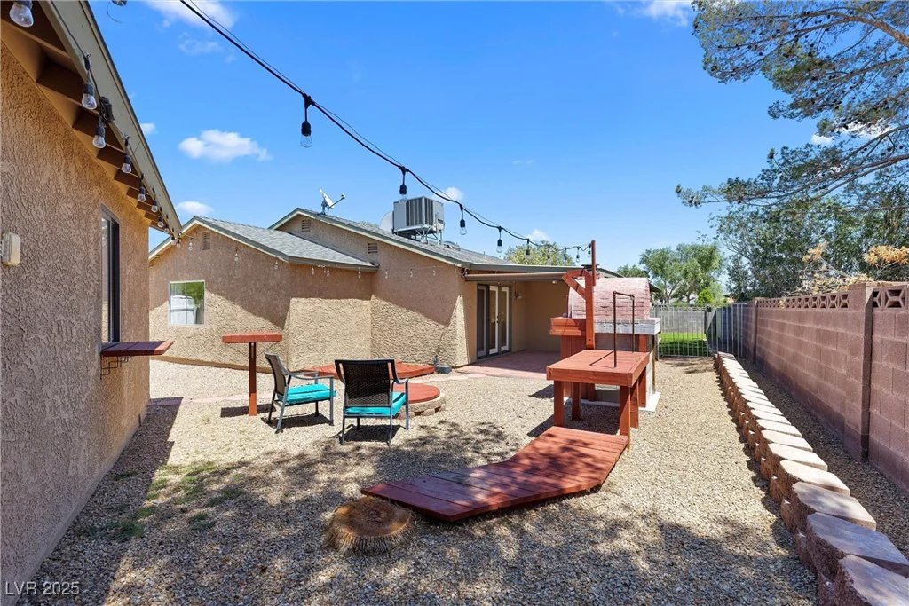 1520 Della, Boulder City, NV 89005