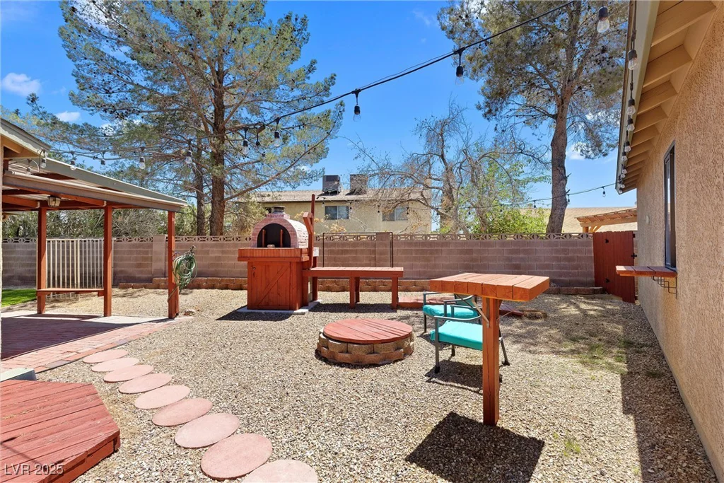 1520 Della, Boulder City, NV 89005