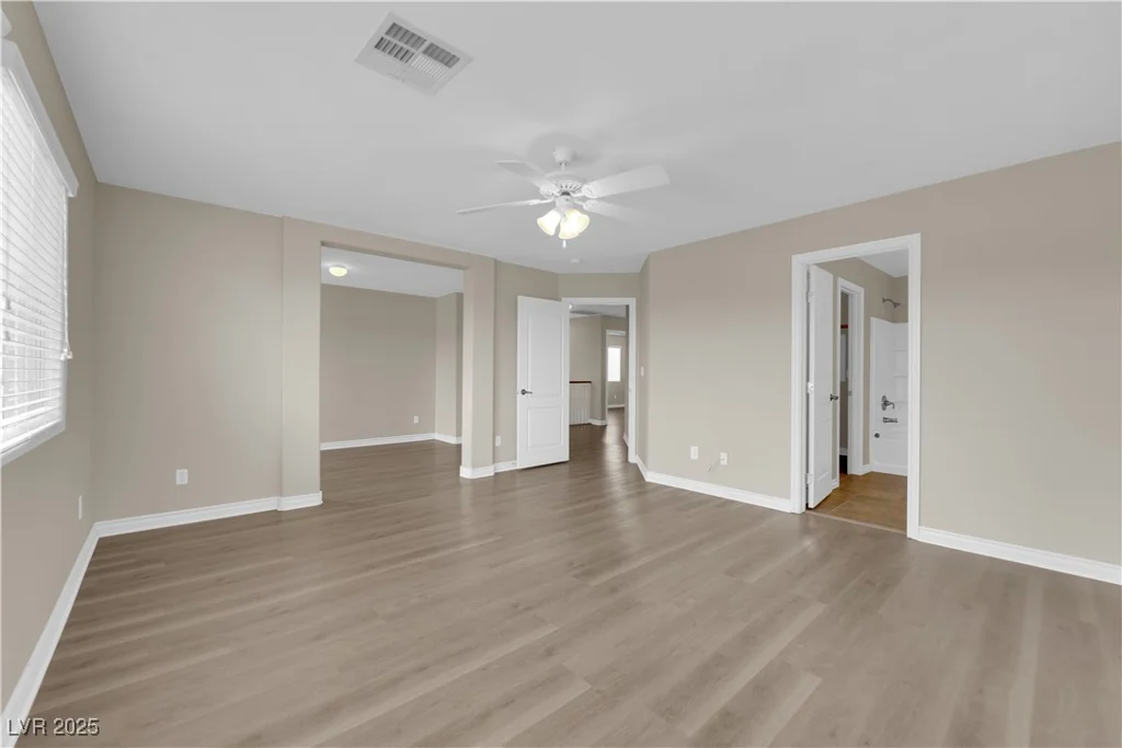 125 Sharp Edge, North Las Vegas, NV 89031