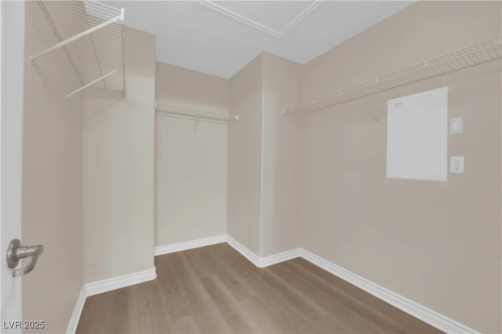 125 Sharp Edge, North Las Vegas, NV 89031