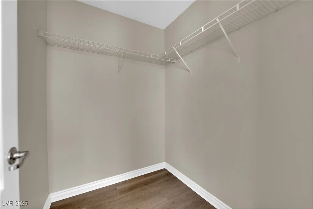 125 Sharp Edge, North Las Vegas, NV 89031