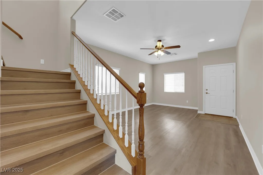 125 Sharp Edge, North Las Vegas, NV 89031