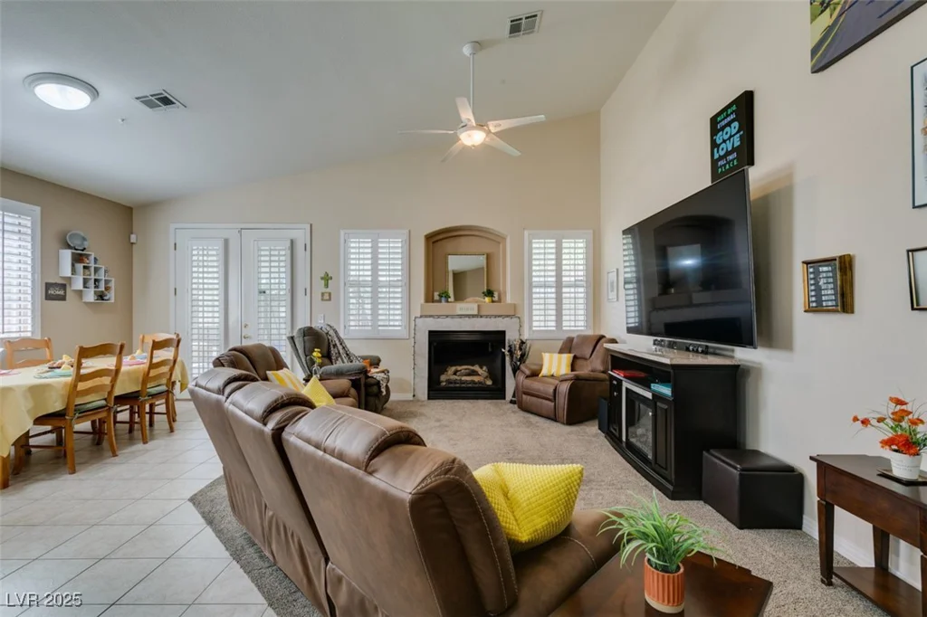 2543 Farmington, Las Vegas, NV 89120
