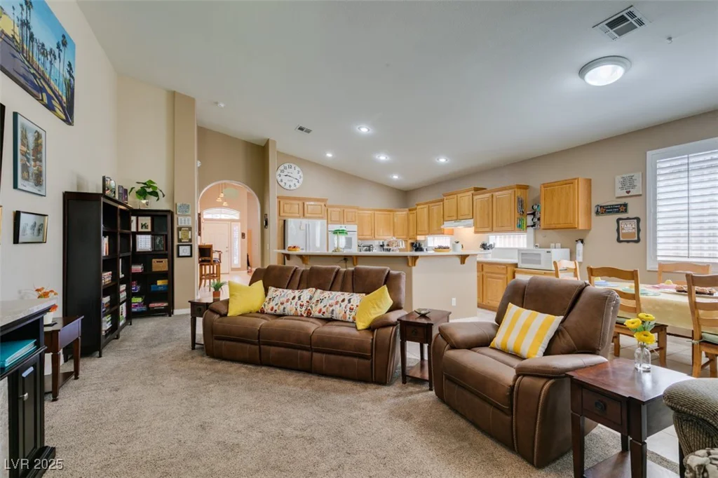 2543 Farmington, Las Vegas, NV 89120