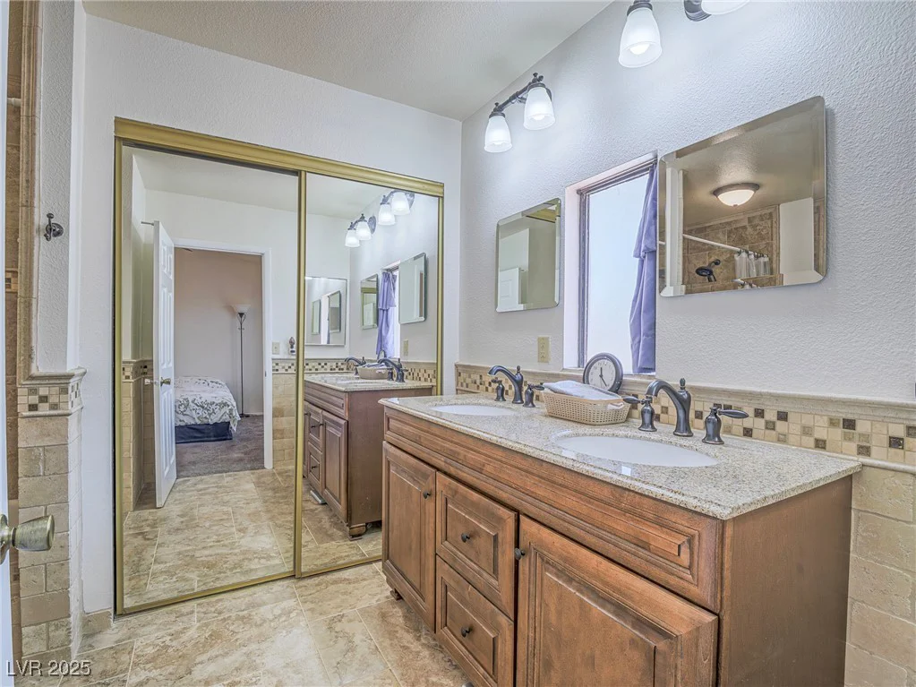2462 Pickwick, Henderson, NV 89014