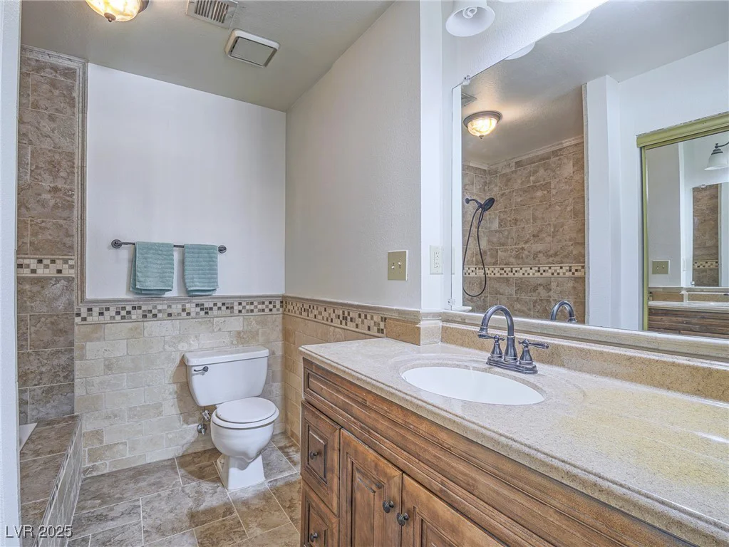 2462 Pickwick, Henderson, NV 89014