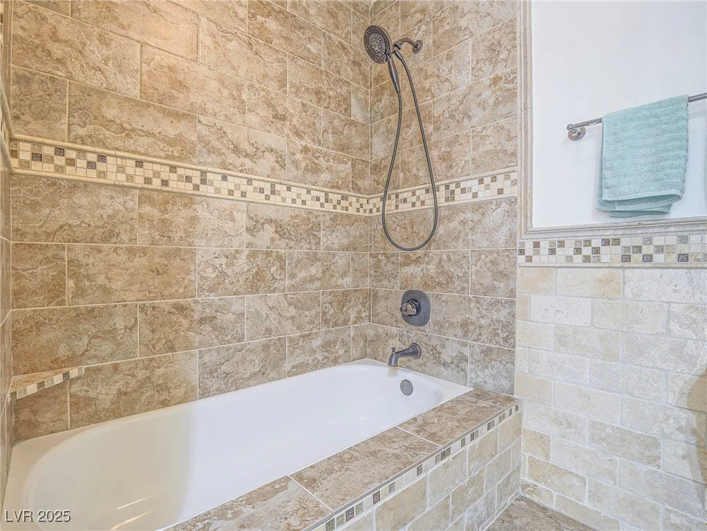 2462 Pickwick, Henderson, NV 89014