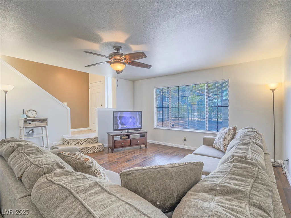 2462 Pickwick, Henderson, NV 89014