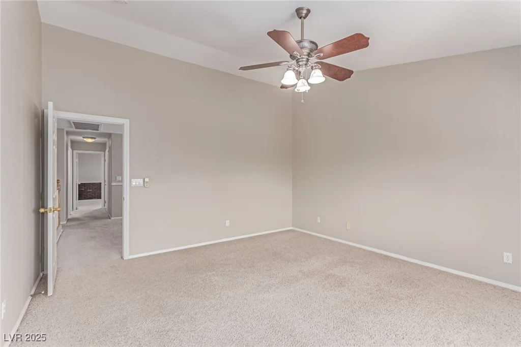 9537 Michelle Falls, Las Vegas, NV 89149