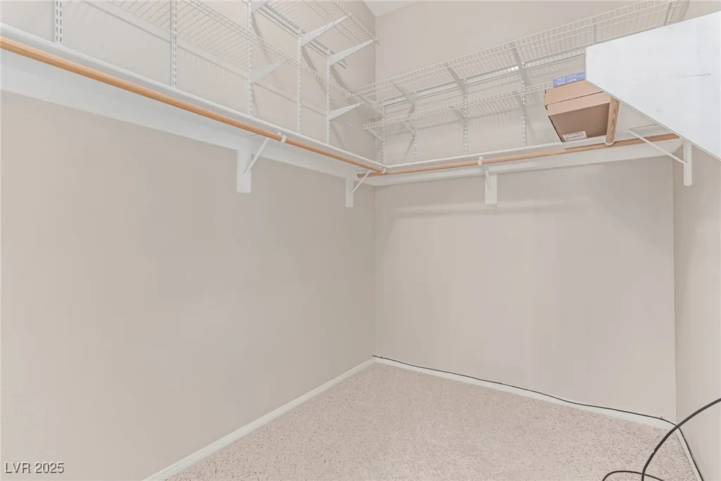9537 Michelle Falls, Las Vegas, NV 89149