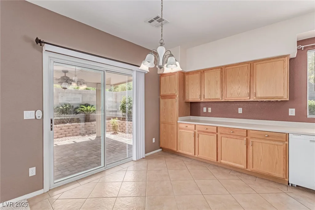 9537 Michelle Falls, Las Vegas, NV 89149