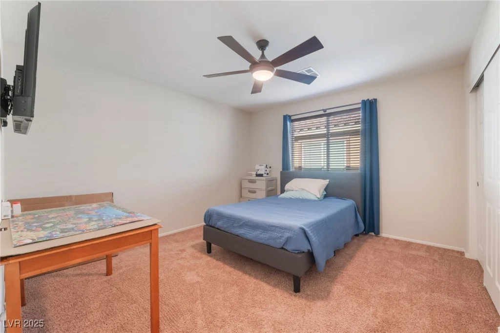 4524 Stardusk Falls, North Las Vegas, NV 89084