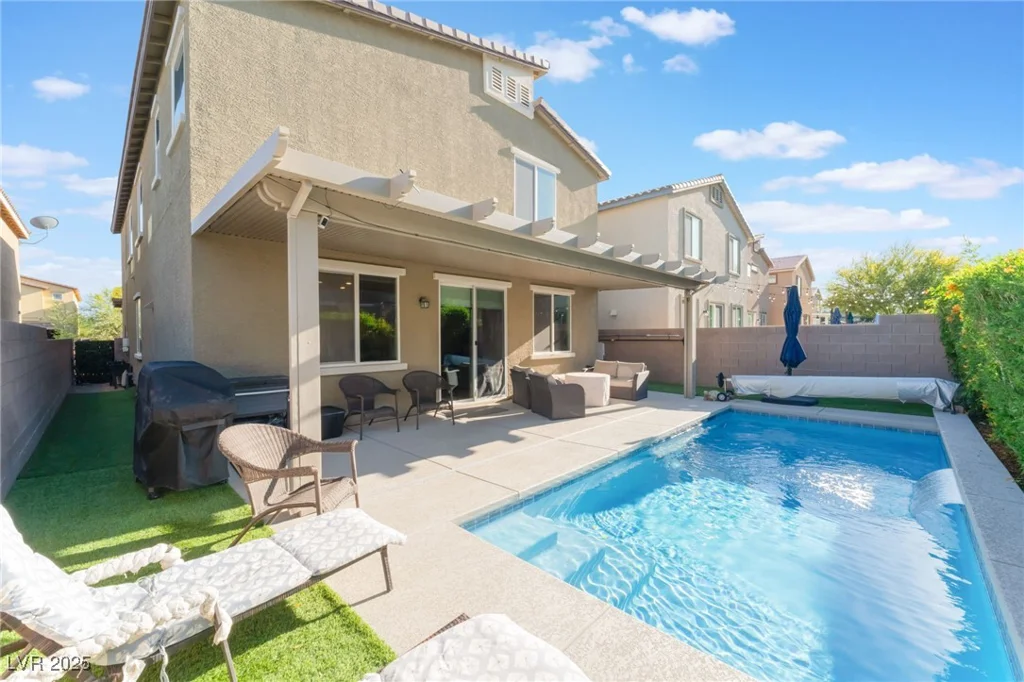 4524 Stardusk Falls, North Las Vegas, NV 89084