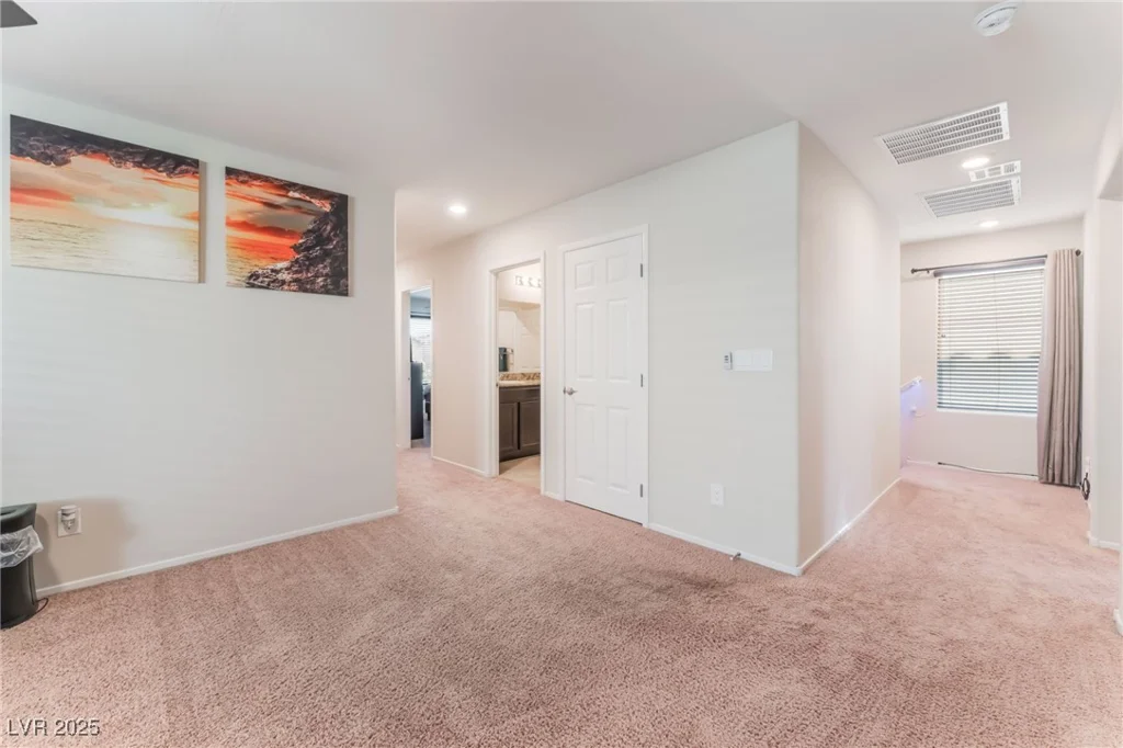 4524 Stardusk Falls, North Las Vegas, NV 89084