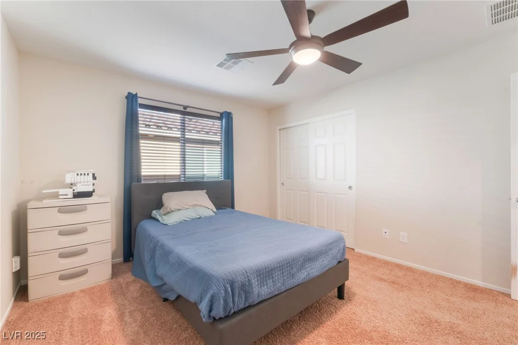 4524 Stardusk Falls, North Las Vegas, NV 89084